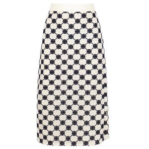 NWOT TORY BURCH WHITE AND BLACK LOGO LACE PENCIL SKIRT